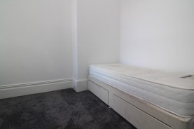 Images for 17 Clevedon, Blackpool